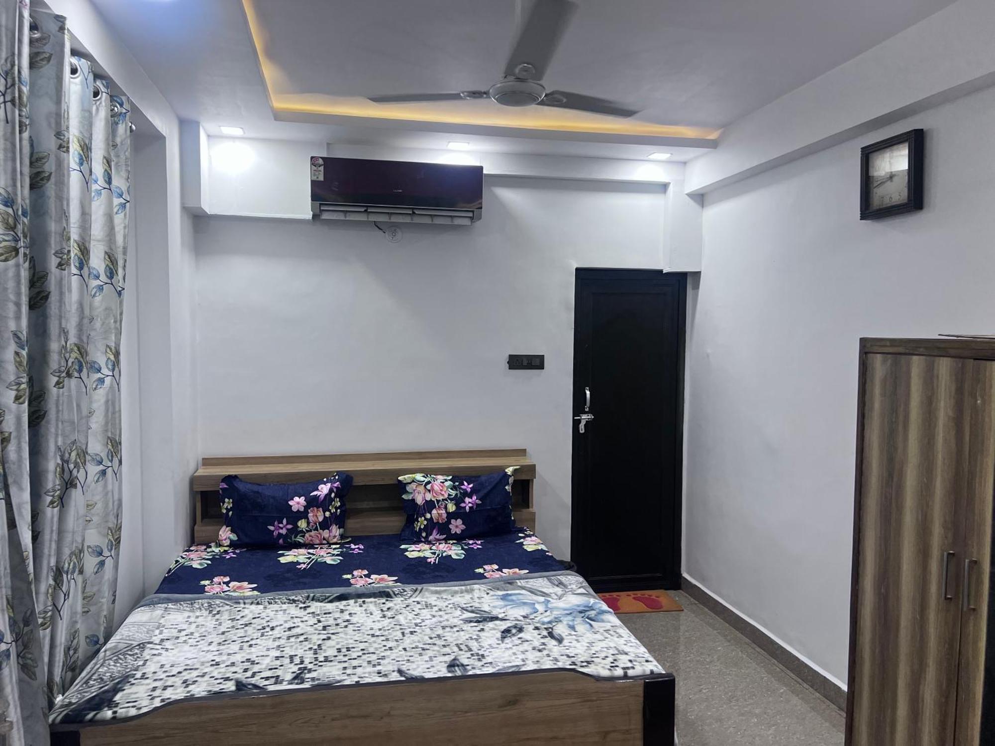 J K Apartment Allāhābād Junction エクステリア 写真